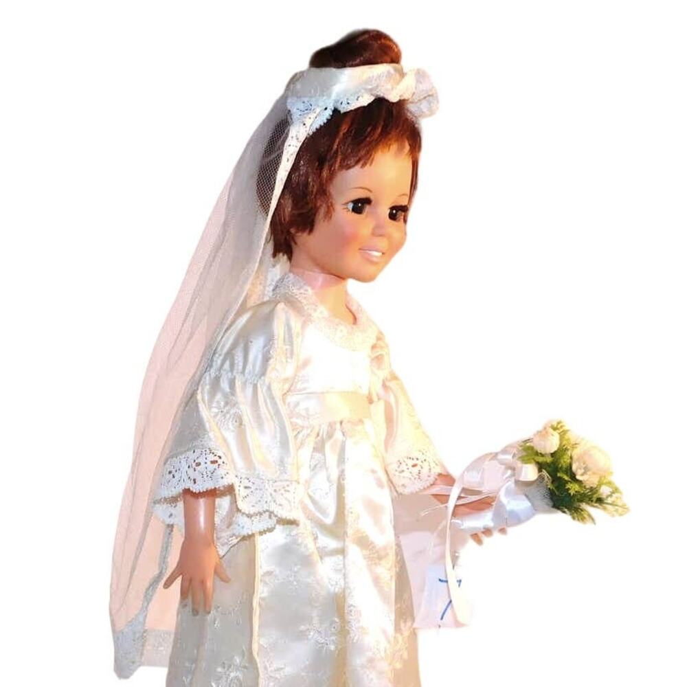 Very Rare 18" 1972 Vintage Sears-Exclusive "Wedding Belles" Crissy Doll {7} - Picture 3 of 13